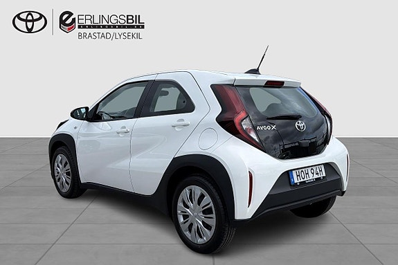 Toyota Aygo X 2 of 5
