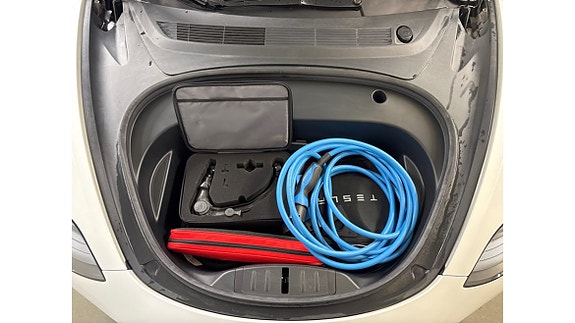 Tesla Model 3 8 of 16