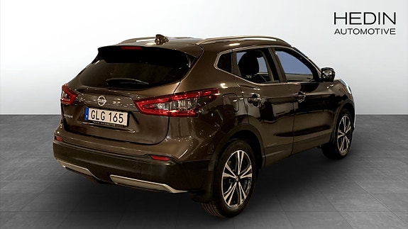Nissan Qashqai 2 of 5