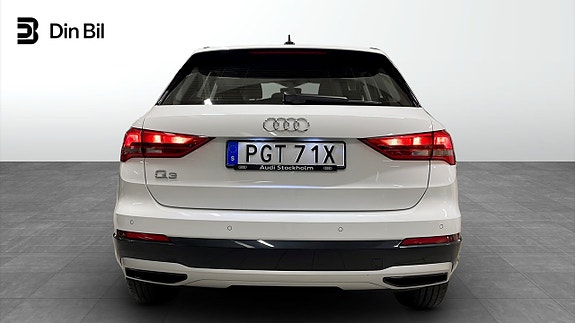 Audi Q3 5 of 13