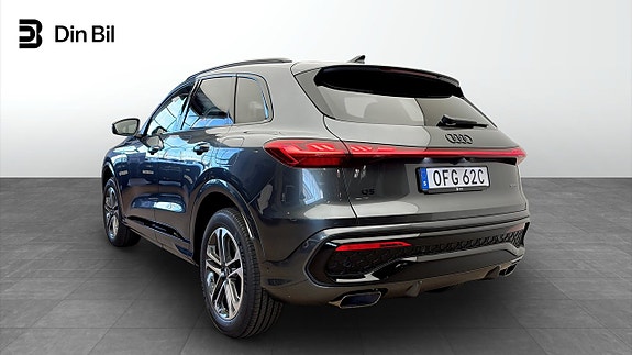 Audi Q5 3 of 5