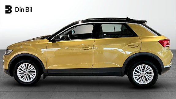 Volkswagen T-Roc 2 of 5