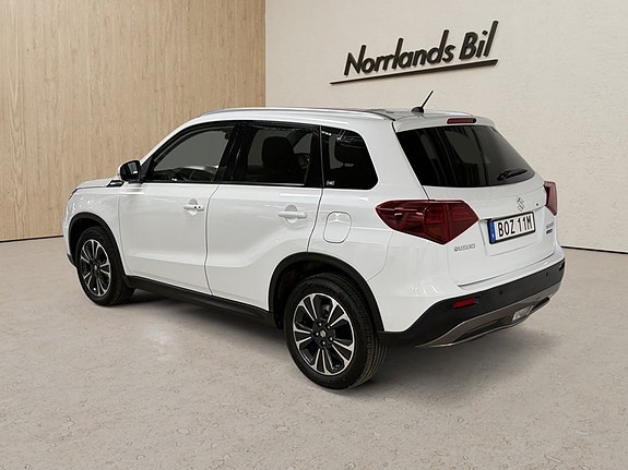 Suzuki Vitara 3 of 12
