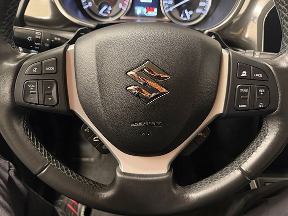 Suzuki Vitara 9 of 12