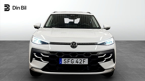 Volkswagen T-Roc 4 of 21