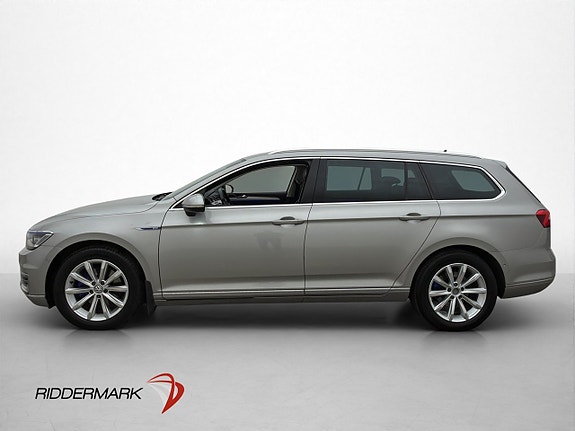 Volkswagen Passat 2 of 5