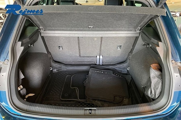 Volkswagen Tiguan 14 of 19