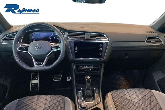 Volkswagen Tiguan 10 of 19