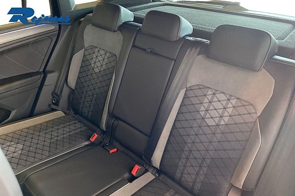 Volkswagen Tiguan 13 of 19