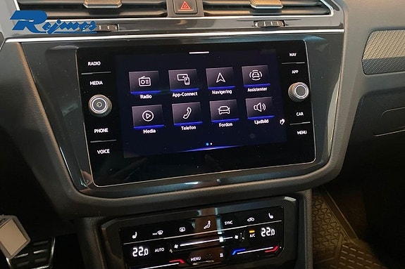Volkswagen Tiguan 8 of 19