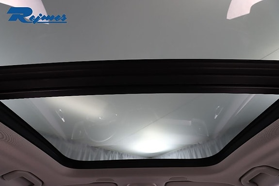 Volvo XC60 9 of 30