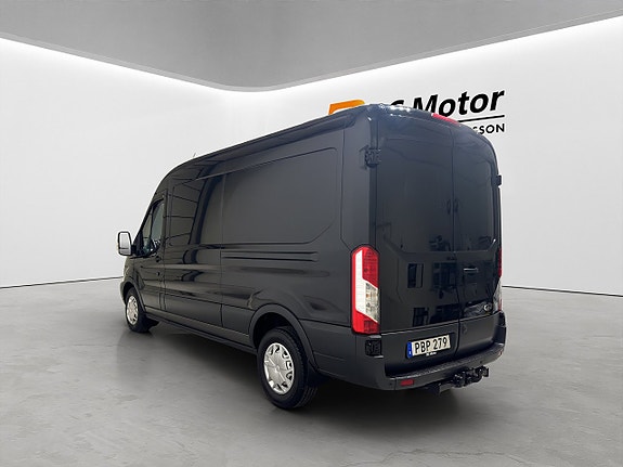 Ford Transit 4 of 5