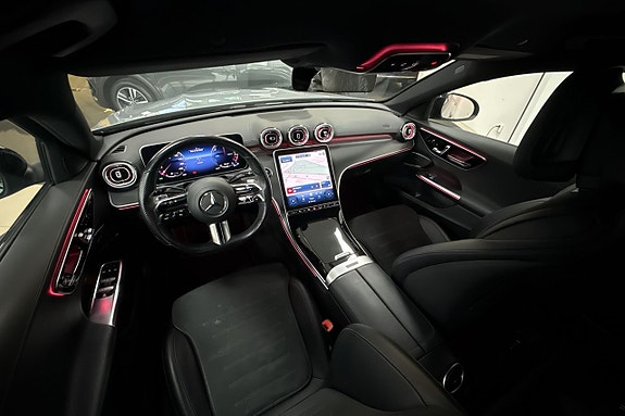 Mercedes-Benz C300 16 of 16