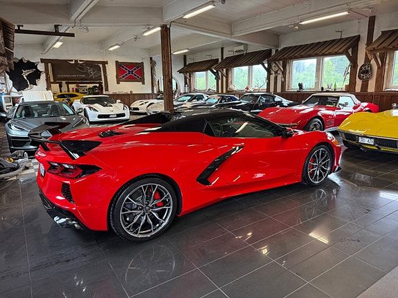 Chevrolet Corvette 13 of 26