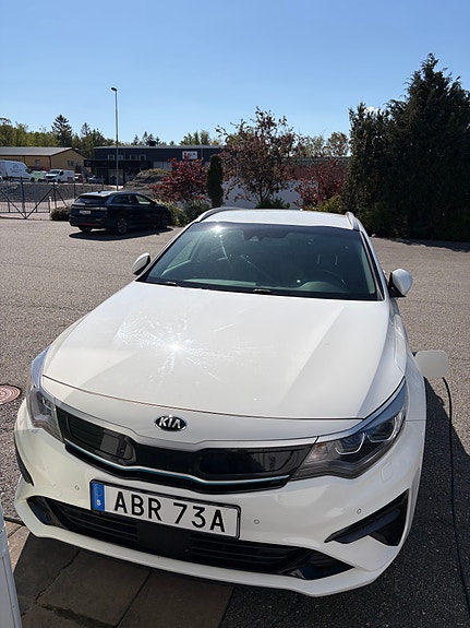Kia Optima 3 of 5