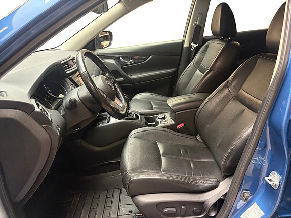 Nissan X-Trail 12 of 16