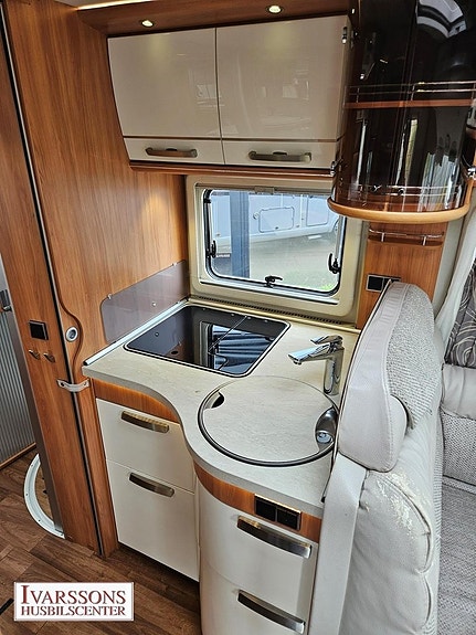 Hymer B 678 Bianco Line / Enkelsängar / Alde / AC bodel / 4500kg 12 of 23
