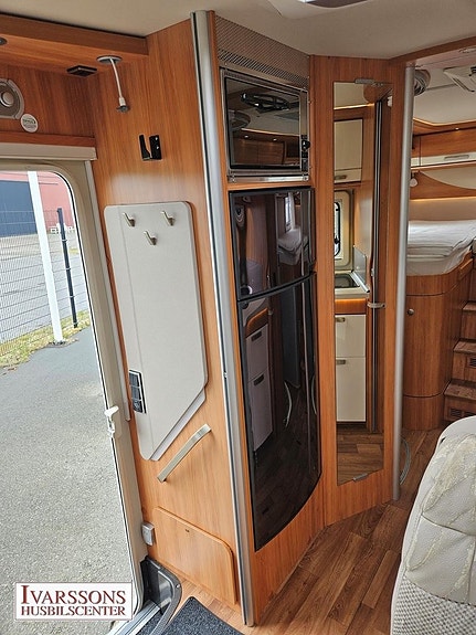Hymer B 678 Bianco Line / Enkelsängar / Alde / AC bodel / 4500kg 10 of 23