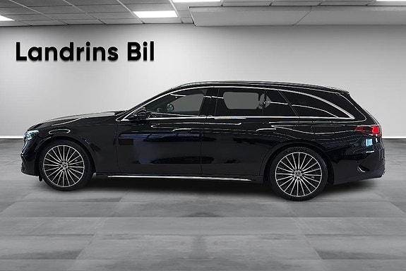 Mercedes-Benz E300 de 4 of 5