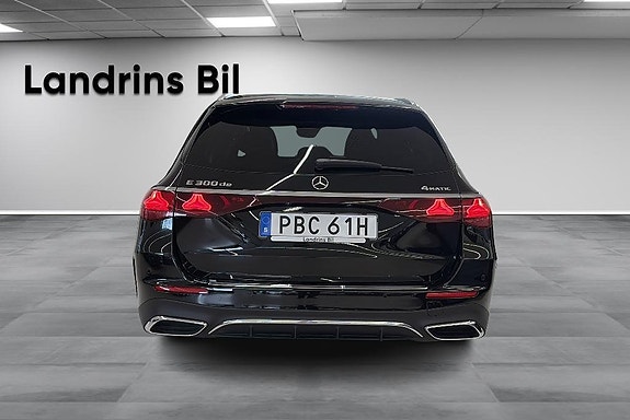 Mercedes-Benz E300 de 5 of 5