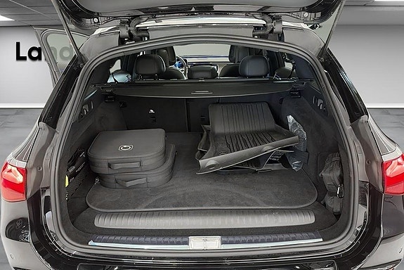 Mercedes-Benz E300 de 14 of 17