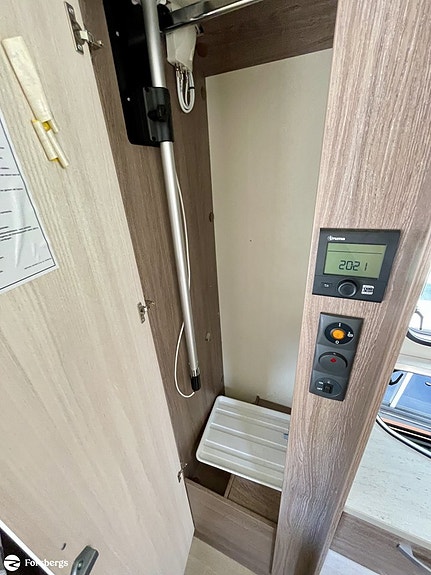 Bürstner T Nexxo 660 / VINTERPAKET / DUOCONTROL 12 of 21