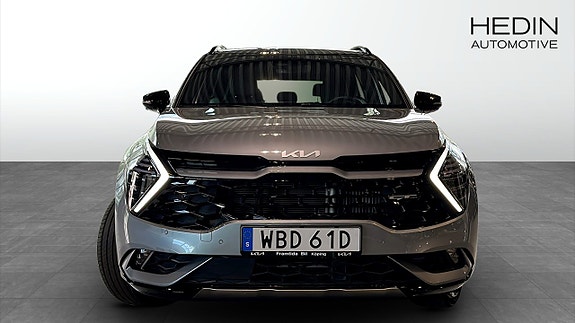 Kia Sportage 2 of 5