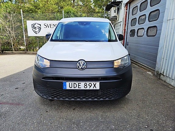 Volkswagen Caddy 2 of 5