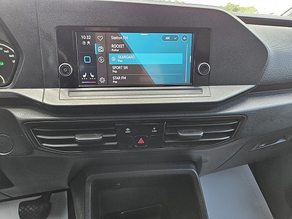 Volkswagen Caddy 17 of 25