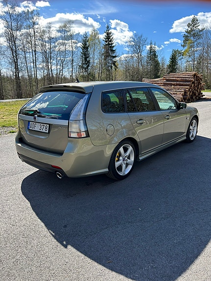 Saab 9-3 2 of 5