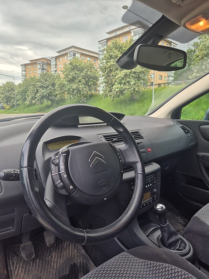 Citroen C4 5 of 5