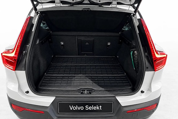 Volvo EX40 17 of 17