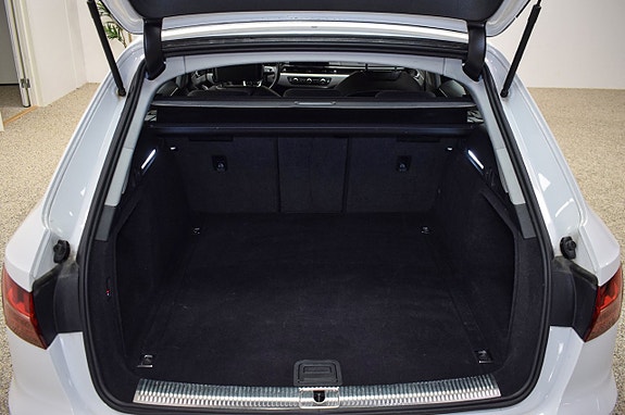 Audi A4 20 of 26
