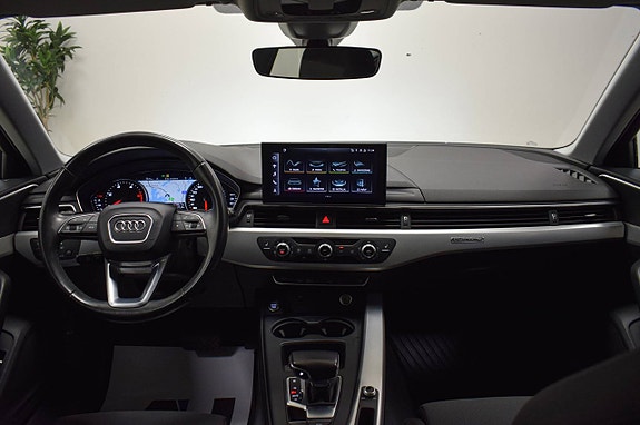 Audi A4 8 of 26