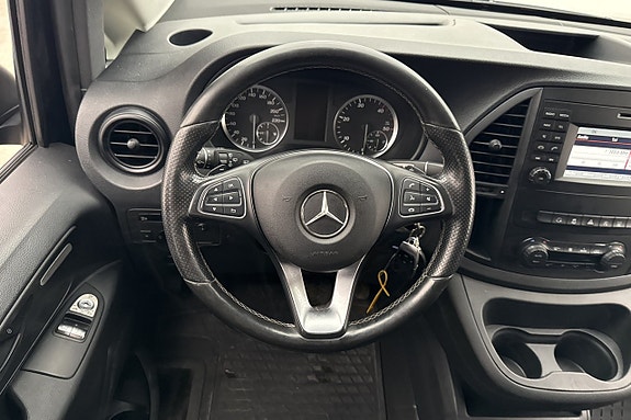 Mercedes-Benz Vito 119 14 of 25