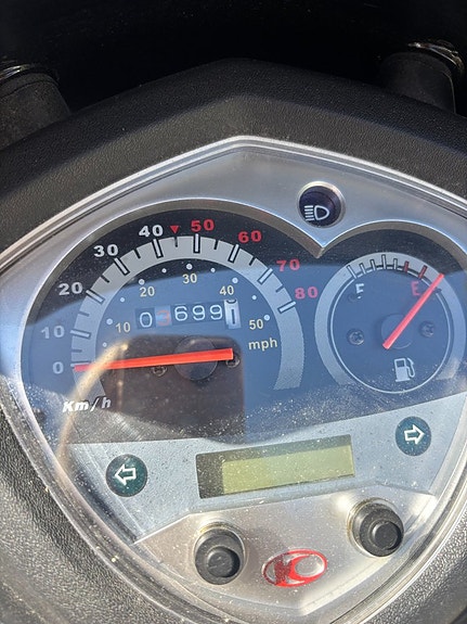 Kymco Agility City 50 4 of 4