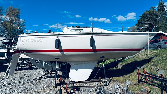 CIRRUS 7.8 (ALBIN) — View photo 1