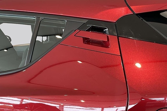Toyota C-HR 16 of 22