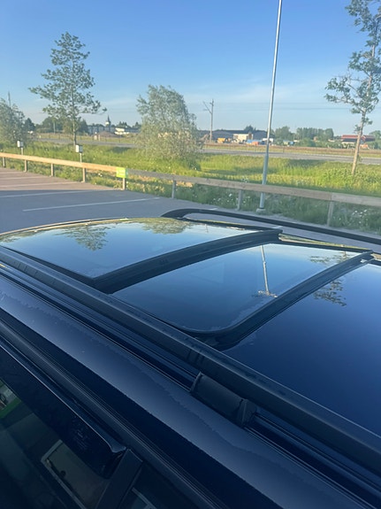 BMW 525i 5 of 5