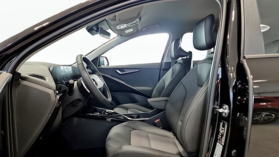 Kia Niro 8 of 12