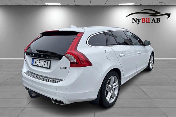 Volvo V60 5 of 12