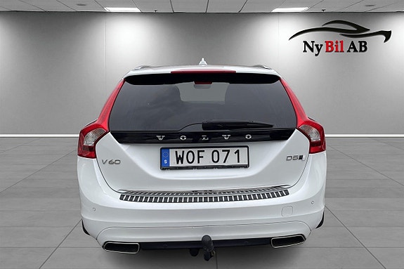 Volvo V60 4 of 12