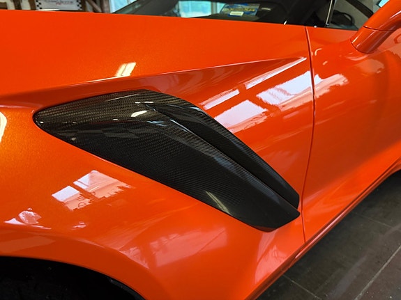 Chevrolet Corvette 10 of 30