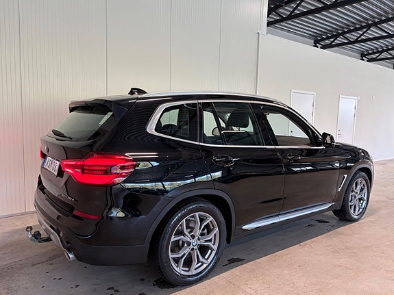 BMW X3 3 of 5