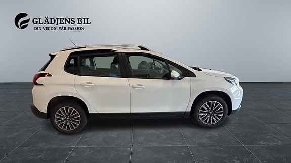 Peugeot 2008 6 of 21