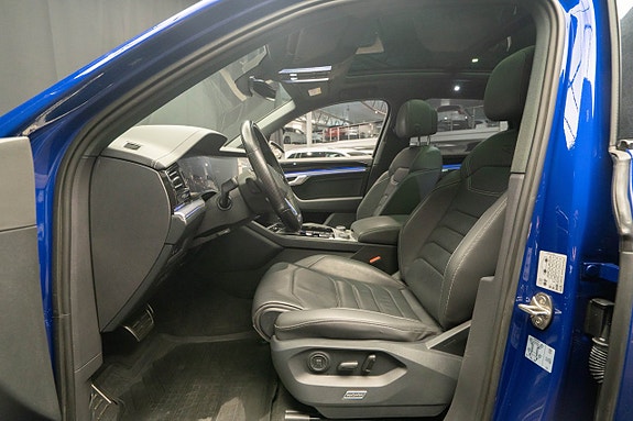 Volkswagen Touareg 21 of 30