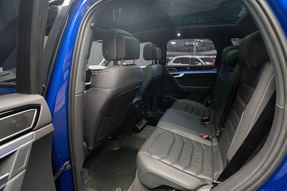 Volkswagen Touareg 26 of 30