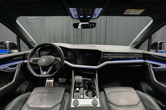 Volkswagen Touareg 15 of 30