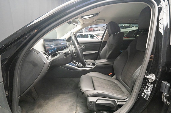 BMW 320d 16 of 26