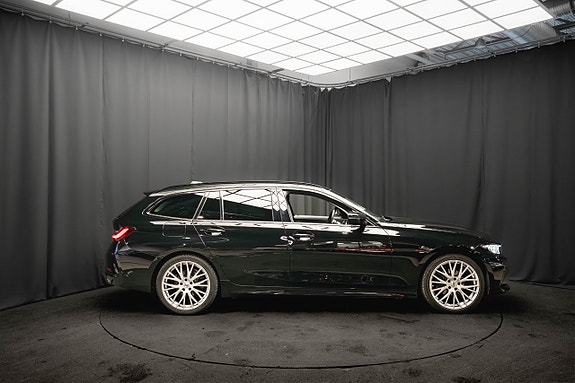BMW 320d 5 of 26